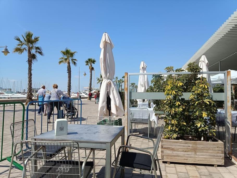 Al Lado De Barcos Y Gran Playa. Daire Santa Pola Dış mekan fotoğraf
